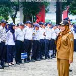 Walikota Bandar Lampung, Hj. Eva Dwiana Memberikan Arahan dan Bimbingan kepada Jajaran Pegawai Dinas Perhubungan (DisHub) Di Halaman Kantor Dinas Perhubungan Kota Bandar Lampung