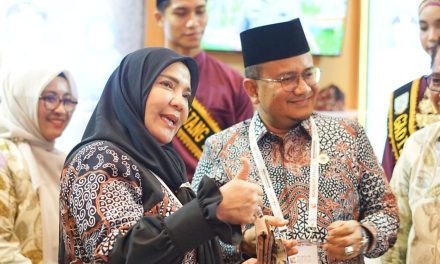 WALIKOTA BANDAR LAMPUNG MENGHADIRI MUNAS VII APEKSI 2025 DI KOTA SURABAYA
